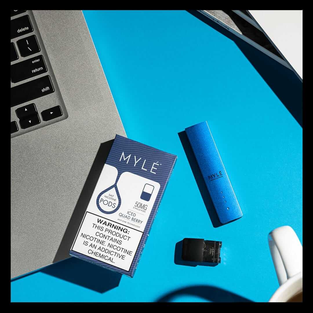 MYLÉ Iced Quad Berry 50mg pods with blue device and pod