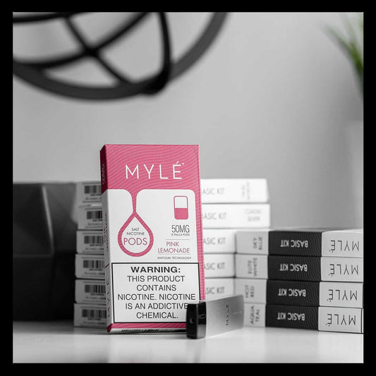 MYLÉ Pink Lemonade 50mg salt nicotine pods box with pod device